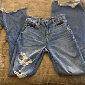 American Eagle Outfitters Light Blue Distressed Skinny Jeans